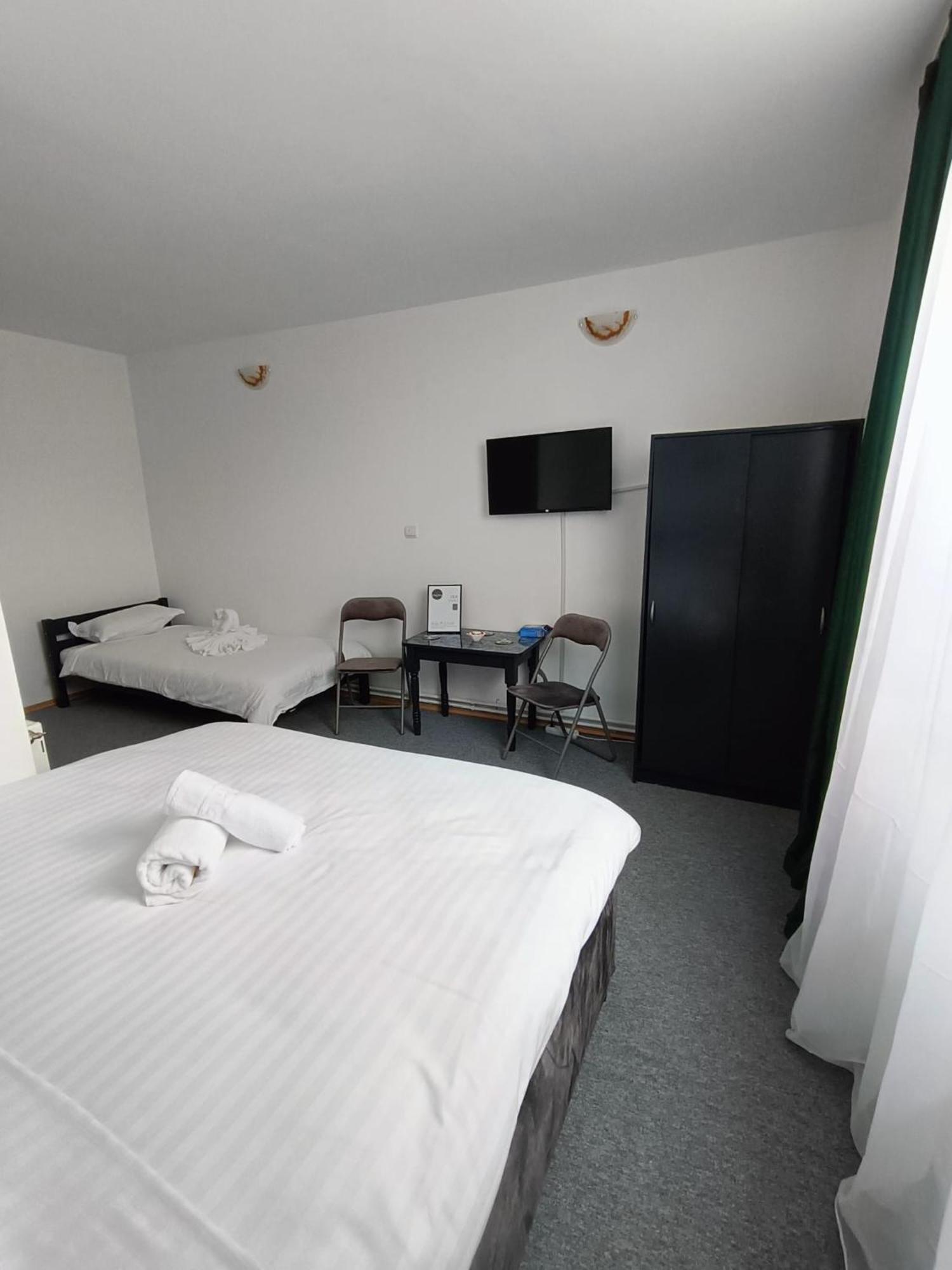 Apartment Chic Boutique Dumbrava *